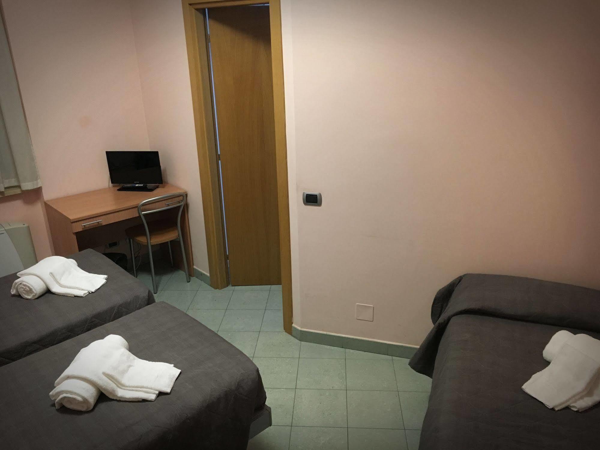 Hotel Hh Il Gabbiano La Spezia Zewnętrze zdjęcie