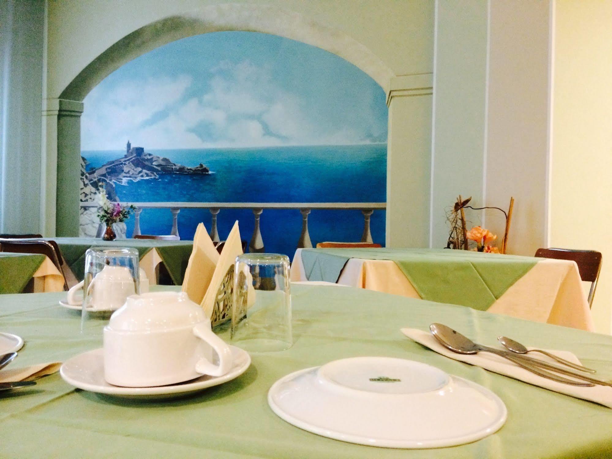 Hotel Hh Il Gabbiano La Spezia Zewnętrze zdjęcie